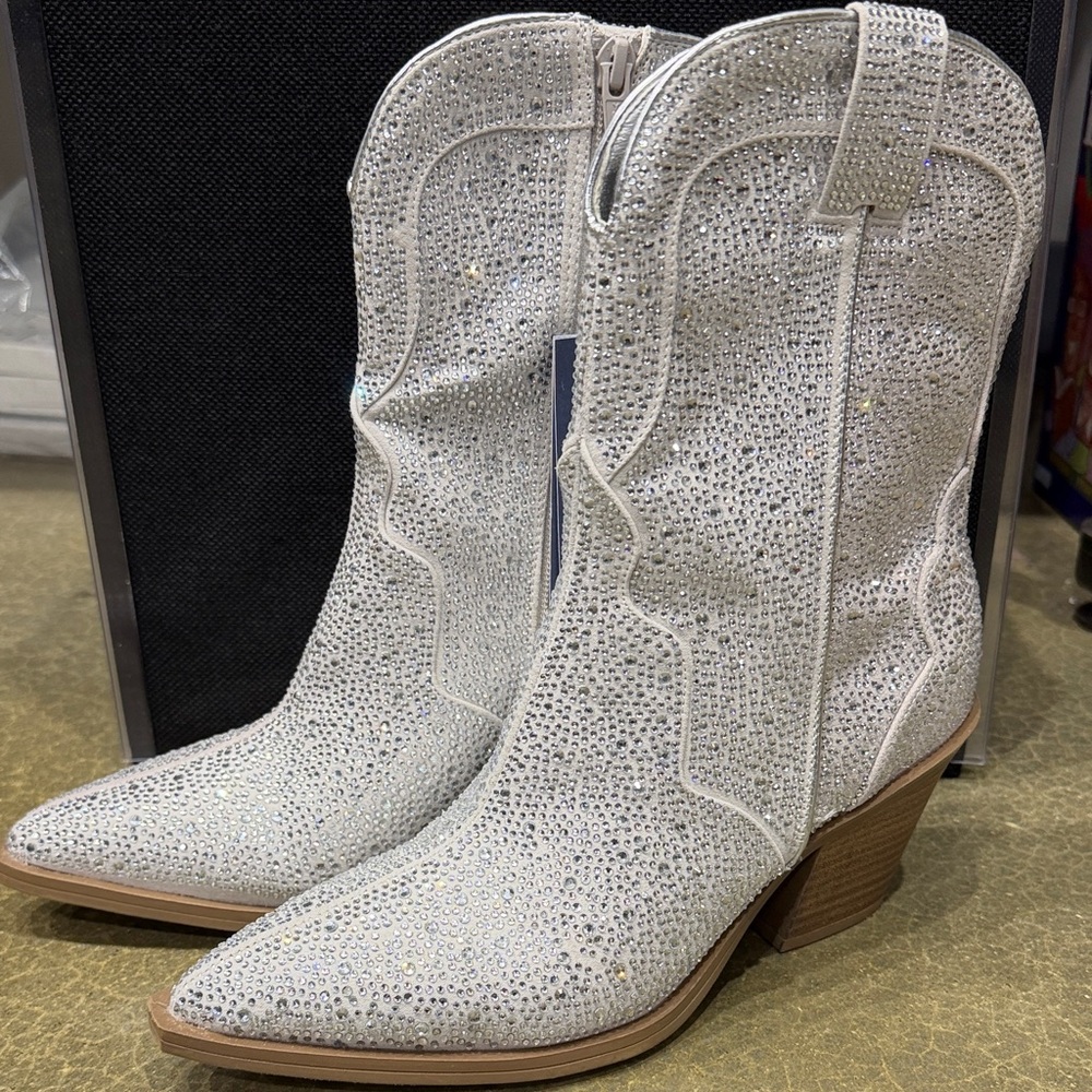 Universal Thread Rhinestone Boots NWT - image 1